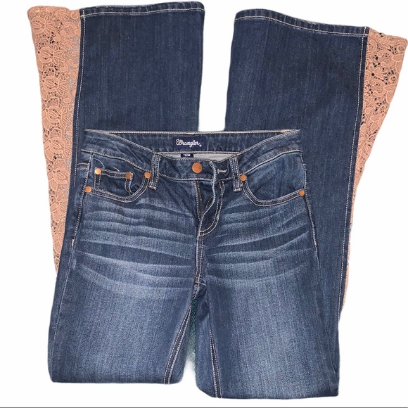 Wrangler bell bottoms - Picture 4 of 5